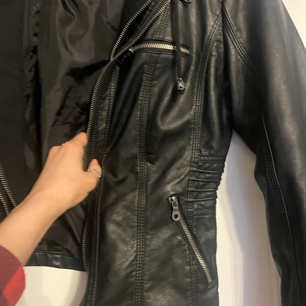 Made By Johnny size M faux leather black biker hooded jacket - Picture 9 of 13